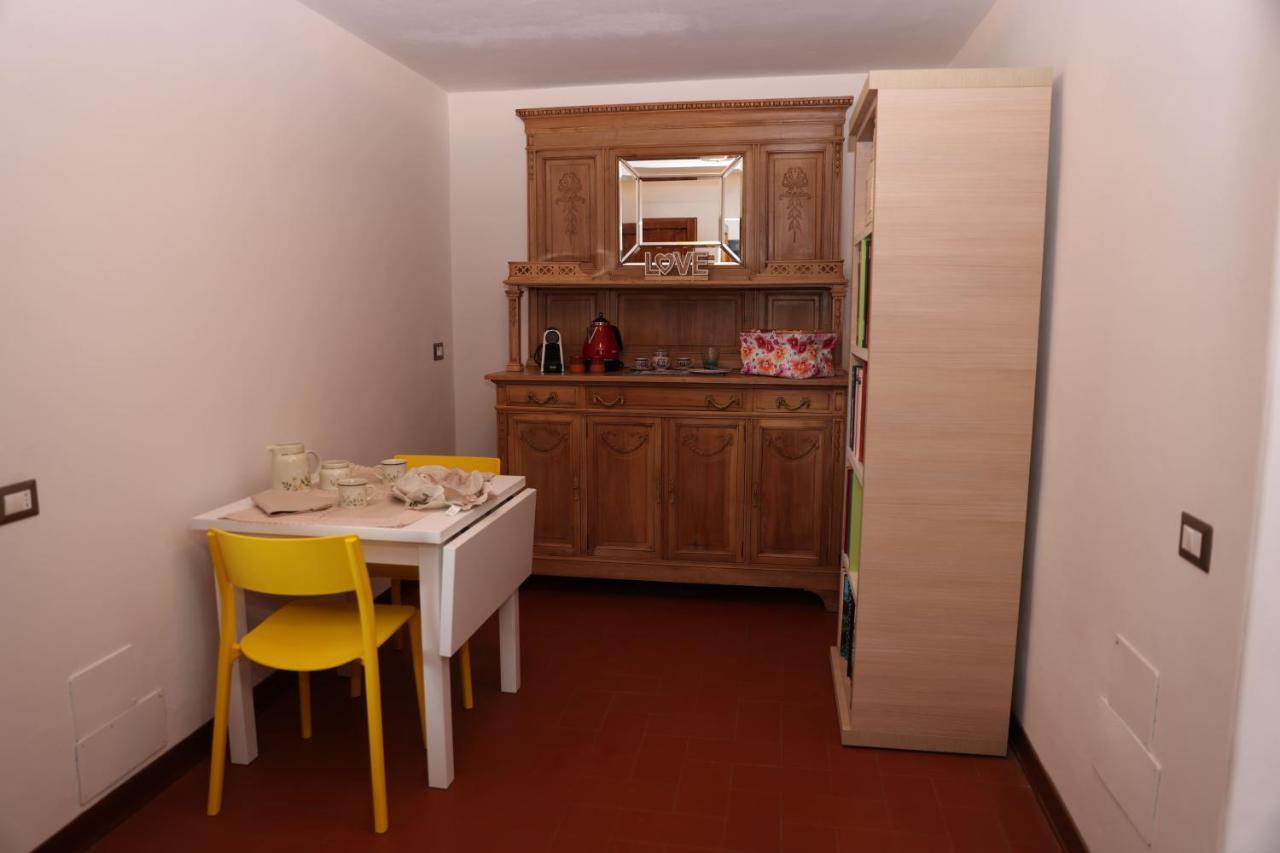 Bed And Berli Bed and Breakfast Sesto Fiorentino Eksteriør billede